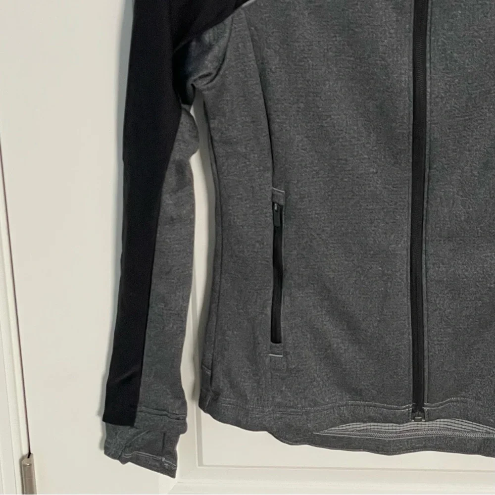 New! adidas Women's Full Zip Go-to Adapt Jacket Size XS 54037
